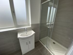 ENSUITE- click for photo gallery